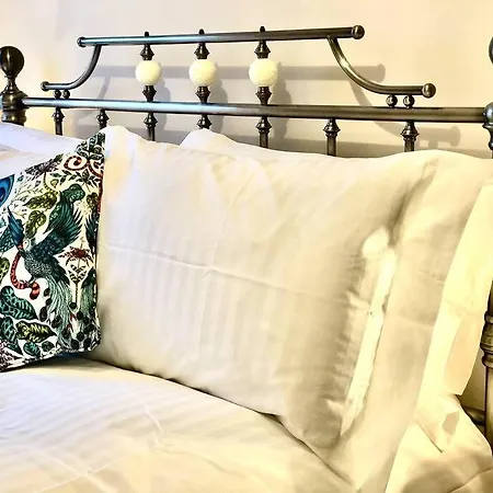 The Pirate's Palace, - Elegant, Comfy, Fun Hébergement de vacances
