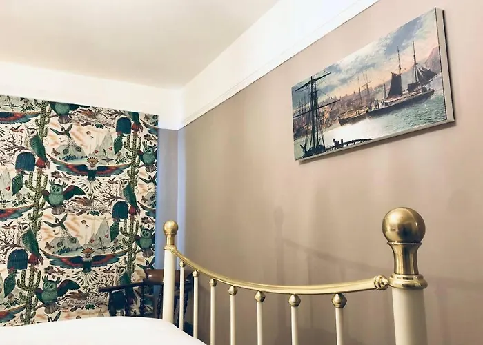 The Pirate's Palace, - Elegant, Comfy, Fun Ferienhaus Whitby