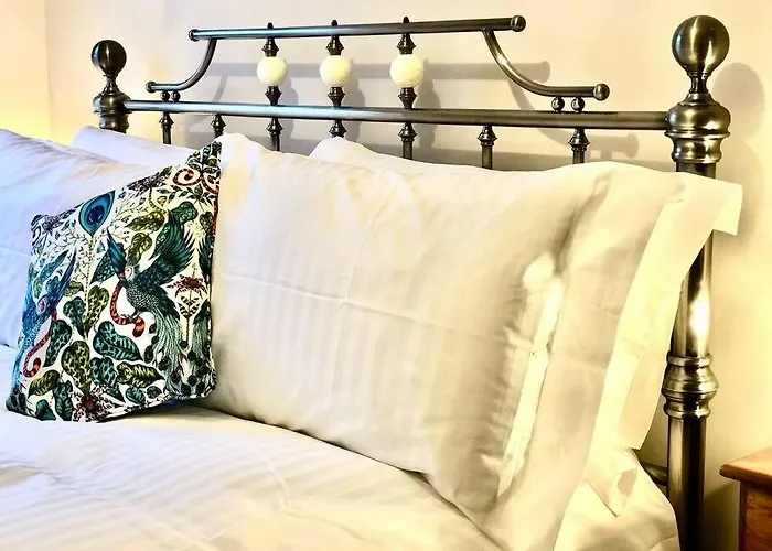 The Pirate's Palace, - Elegant, Comfy, Fun Ferienhaus