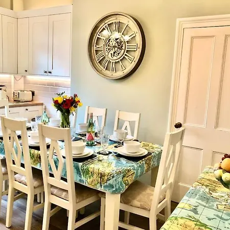 別荘 The Pirate's Palace, - Elegant, Comfy, Fun *