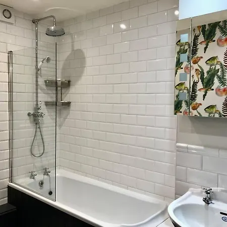 The Pirate's Palace, - Elegant, Comfy, Fun Dom wakacyjny Whitby