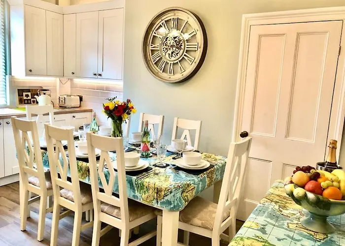 度假居 The Pirate's Palace, - Elegant, Comfy, Fun *