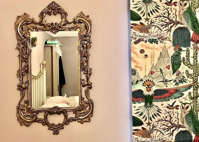 The Pirate's Palace, - Elegant, Comfy, Fun