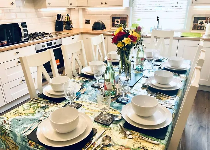 The Pirate's Palace, - Elegant, Comfy, Fun 度假居 惠特比